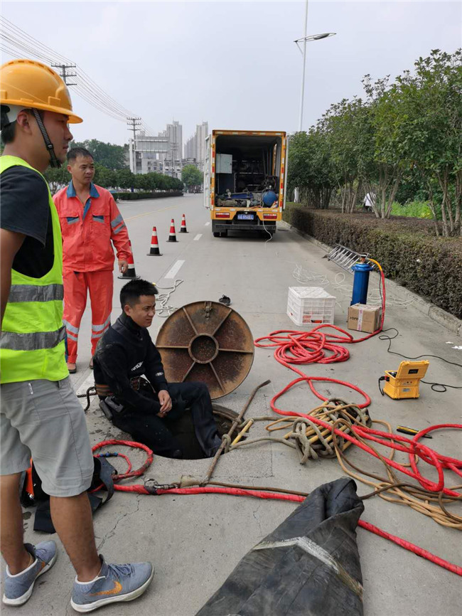 海勃湾翻衬法管道修复技术主要工序